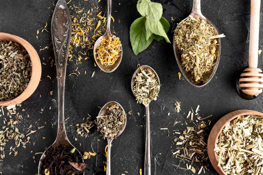 Exploring the World of Tea: A journey through flavour, health and tradition.